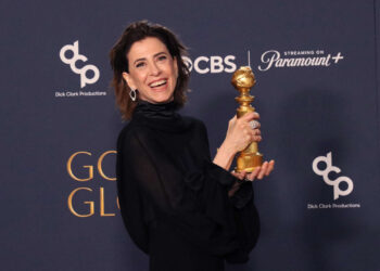 Fernanda Torres Brilha e Conquista Globo de Ouro 2025