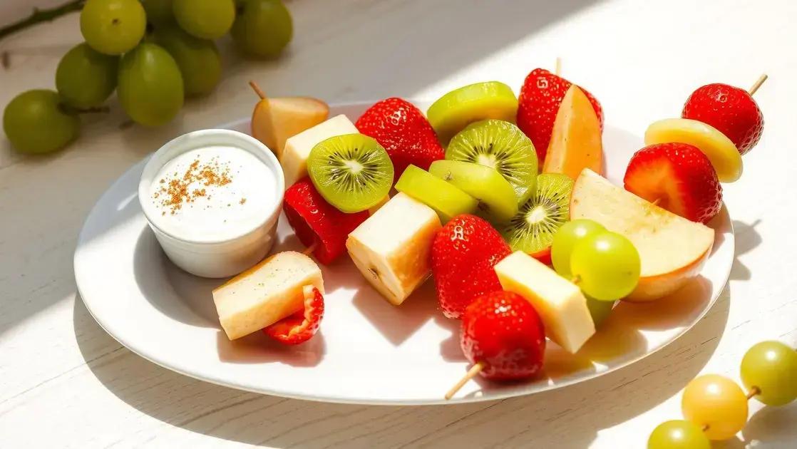 espetinhos de frutas com iogurte natural